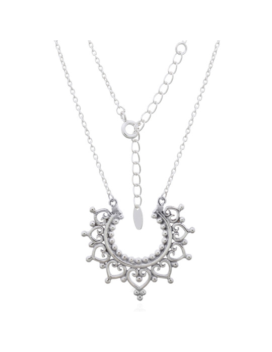 Colliers toute argent